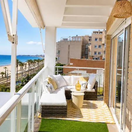 Helen Beachfront Luxury Muchavista *