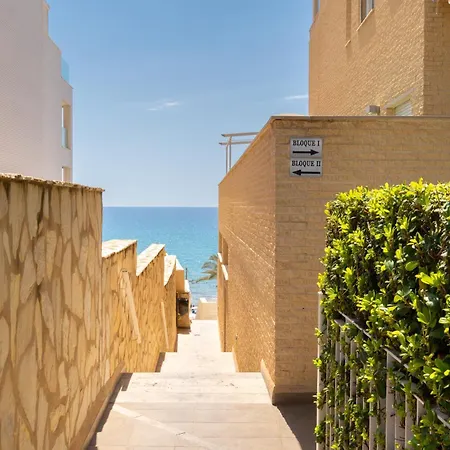 Helen Beachfront Luxury Muchavista El Campello